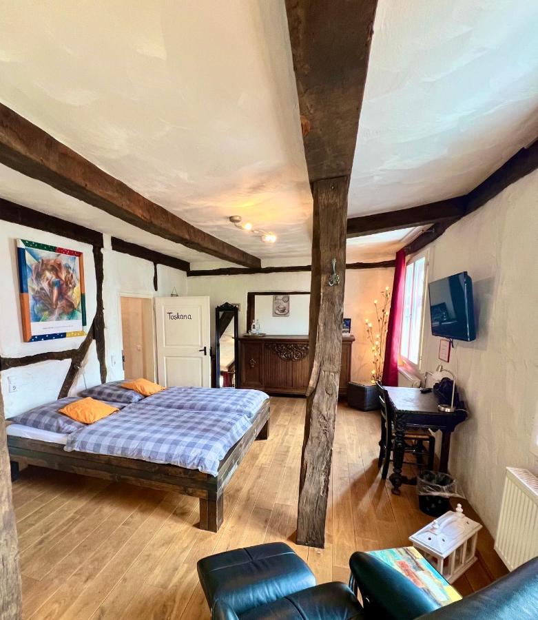 Hotel Pemue ارنسبرغ المظهر الخارجي الصورة