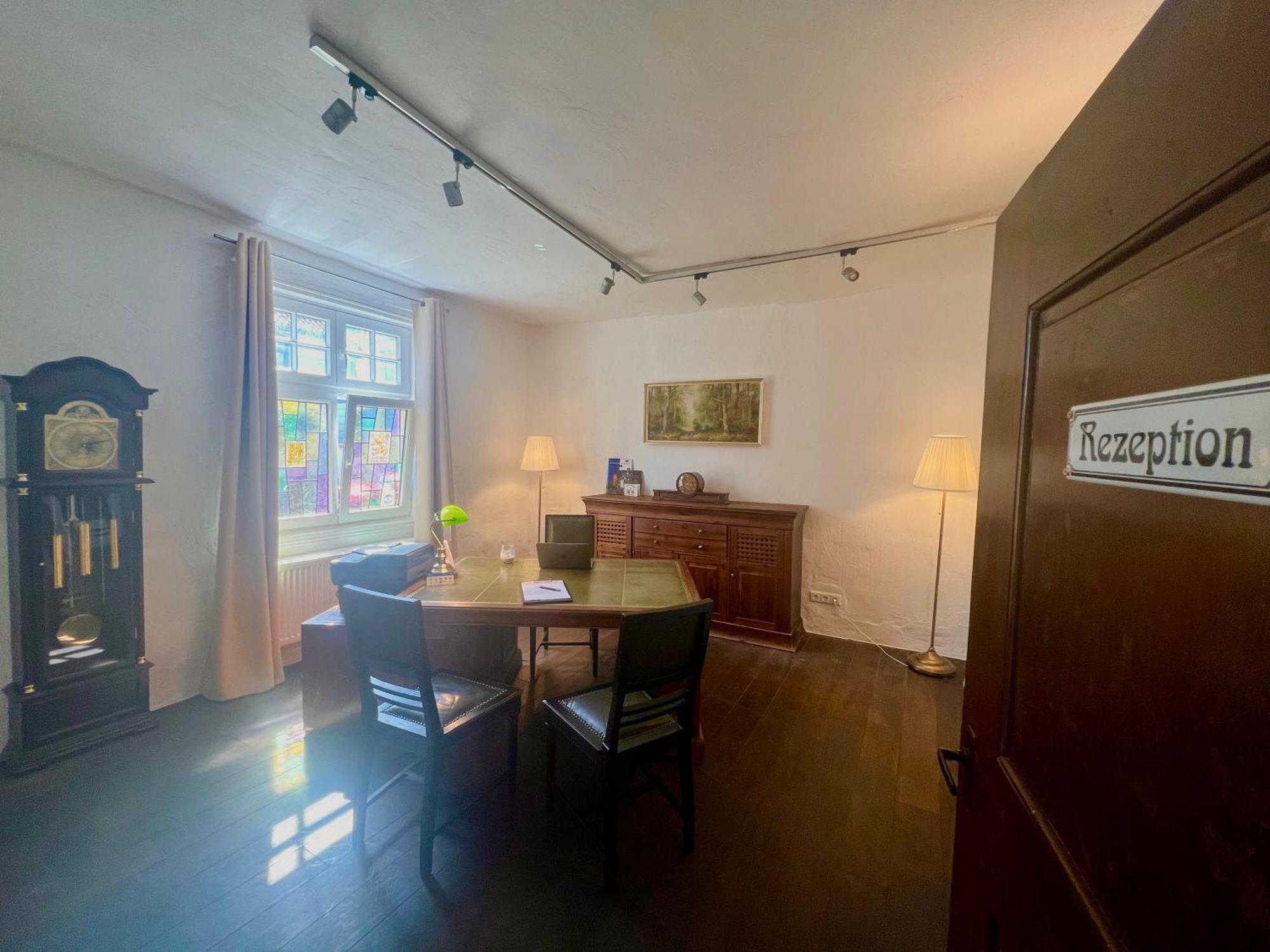 Hotel Pemue ارنسبرغ المظهر الخارجي الصورة